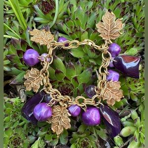 1960's Violet Femme Fantastic Purple Lucite and Gold Leaf Charm Bracelet